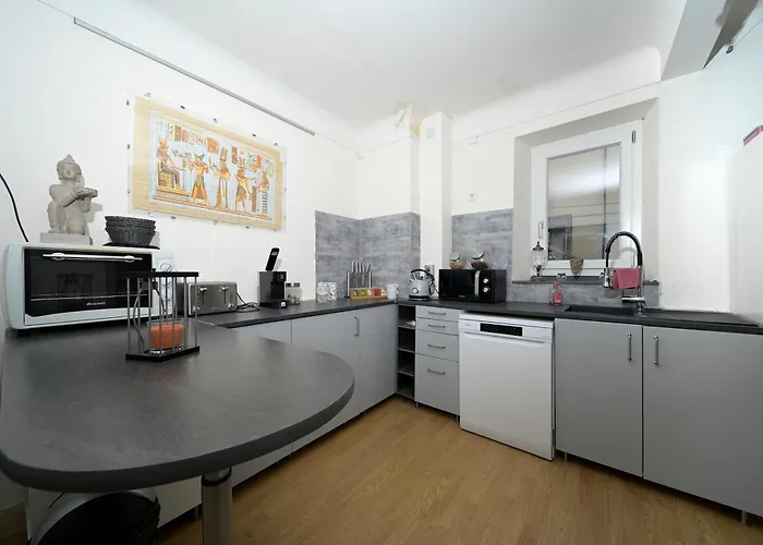 Jolie Au Calme A Bed & Breakfast 2*